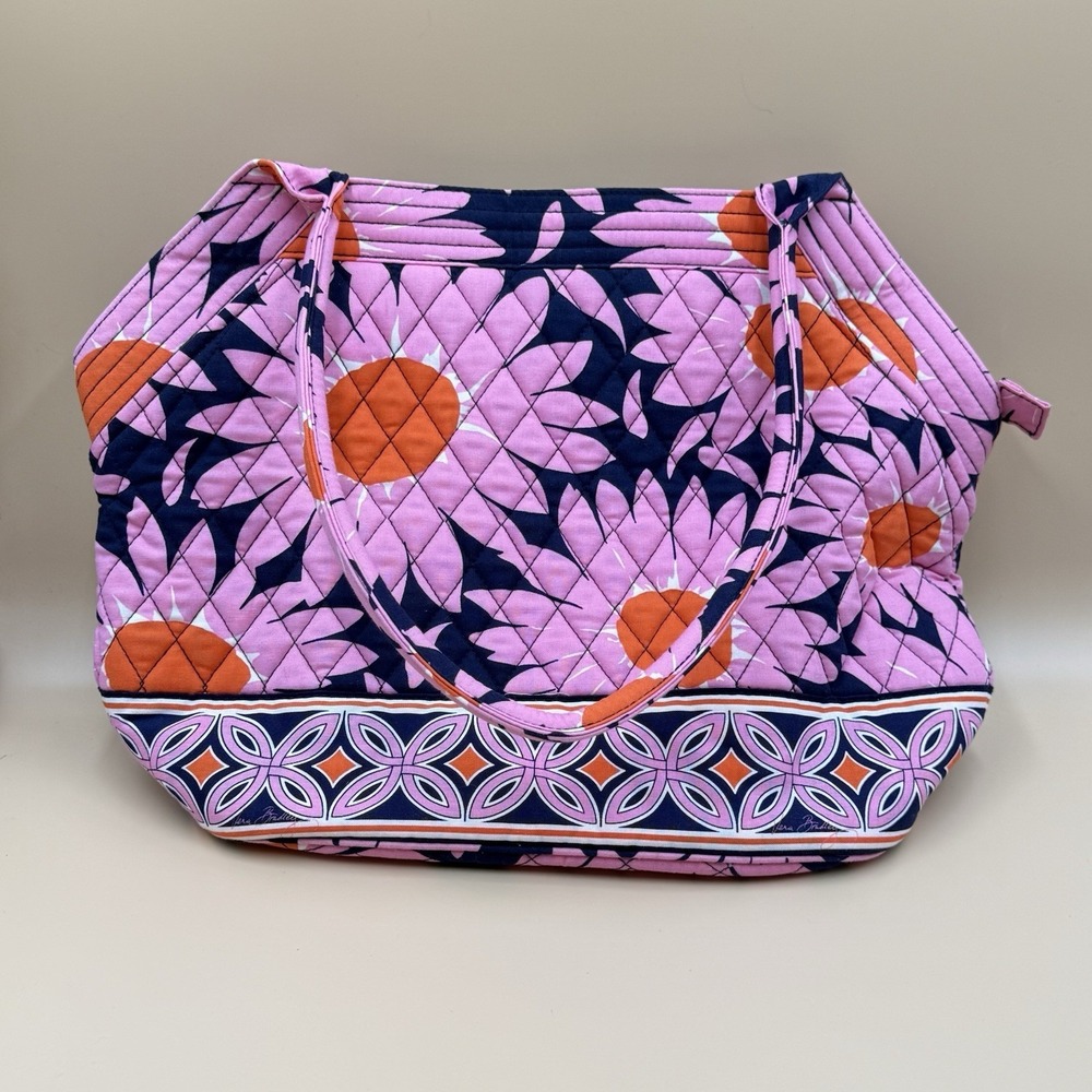 Vera Bradley Angle Tote Loves Me Pink Daisy Quilted Cotton Shoulder‎ Bag Purse